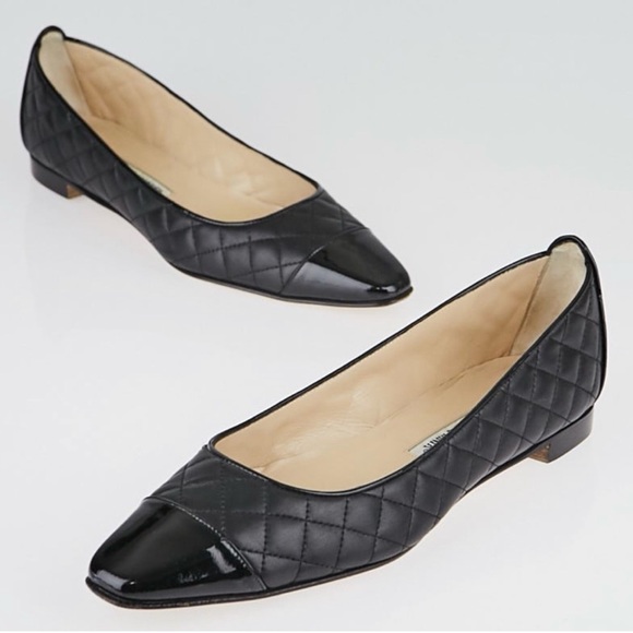 EUC Manolo Blahnik flat - Picture 11 of 11